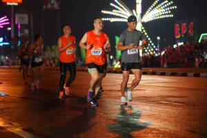 BIB: 205, 23427, 21414
                            <button type="button" onclick="openModal(16191020)" class="btn btn-primary btn-sm float-right btn-popup" data-toggle="modal" data-target=".modal-high-quality">
                        <i class="fas fa-shopping-cart"></i> Add to Cart
                    </button>
                                            <button type="button" onclick="isThisMe(16191020, true)" class="btn btn-success btn-sm float-right btn-popup btn-isme hidden" data-toggle="tooltip" data-placement="bottom" title="นี่คือรูปของคุณใช่ไหม คลิกที่นี่เพื่อเอาเข้าอัลบั้ม">
                        <i class="fas fa-plus"></i> Add to album
                    </button>
                    <button type="button" onclick="isThisMe(16191020, false)" class="btn btn-warning btn-sm float-right btn-popup btn-isnotme hidden">
                        <i class="fas fa-ban"></i> Remove from album
                    </button>